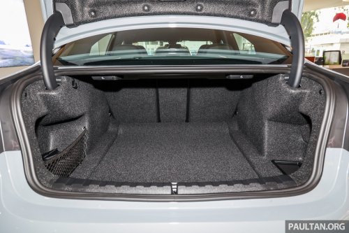 2025 BMW 330i M Sport updated again – from RM314k; new 320i Sport added, RM290k est; both now with ACC