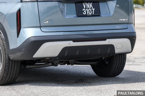 Jaecoo J7 PHEV explained – hybrid with big battery, nearly 900 units sold, Omoda C9 PHEV launching soon