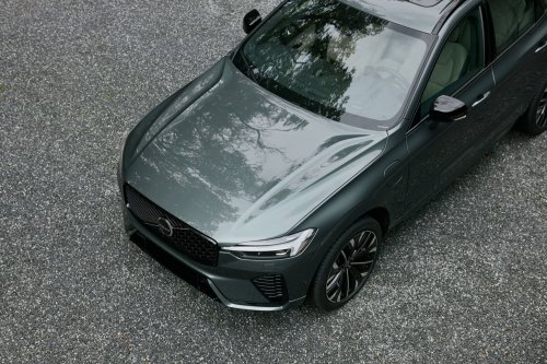 Volvo XC60 eclipses 240 to become the best-selling Volvo ever – over 2.7 million sold across 17 years