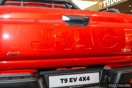 JAC T9 EV recognised as a pioneer in electric pick-up trucks by Malaysia Book of Records – 340 km range