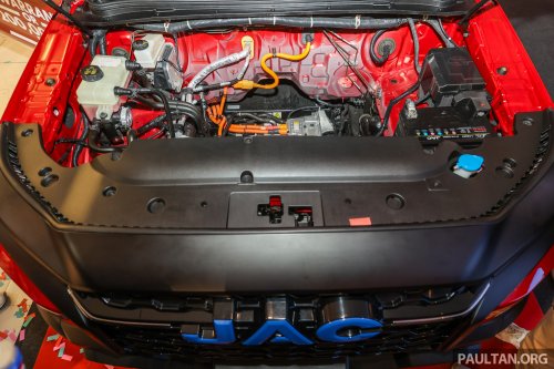 JAC T9 EV recognised as a pioneer in electric pick-up trucks by Malaysia Book of Records – 340 km range