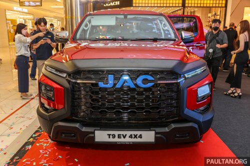 JAC T9 EV recognised as a pioneer in electric pick-up trucks by Malaysia Book of Records – 340 km range