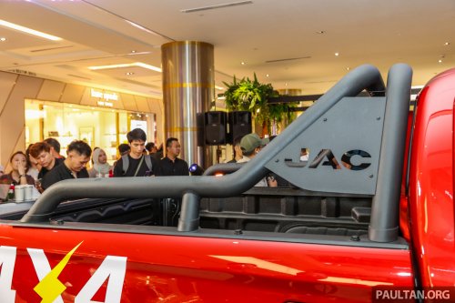 JAC T9 EV recognised as a pioneer in electric pick-up trucks by Malaysia Book of Records – 340 km range