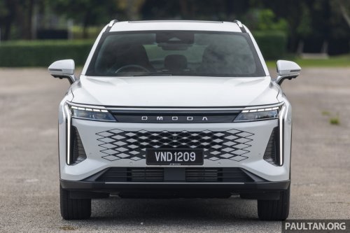 Omoda C9 Matte Black Limited Edition in Malaysia