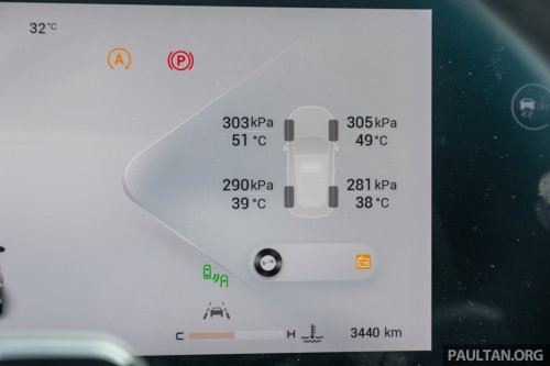 Omoda C9 Matte Black Limited Edition in Malaysia