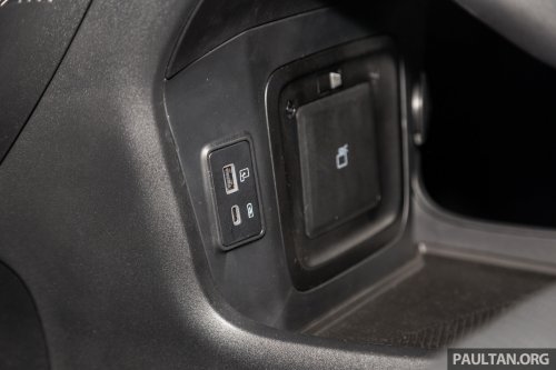 Omoda C9 Matte Black Limited Edition in Malaysia