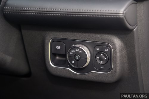 Omoda C9 Matte Black Limited Edition in Malaysia