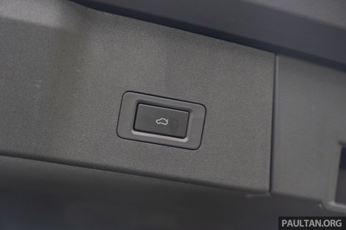 Omoda C9 Matte Black Limited Edition in Malaysia