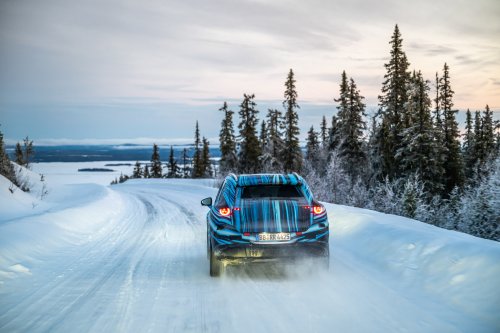 Mercedes-Benz GLC with EQ Technology teased with illuminated front grille – brand’s new design direction