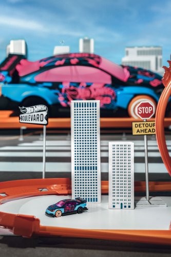 2025 Mercedes-Benz CLA EV turned into life-sized Hot Wheels car – 1:64 version of C178 on sale spring 2026
