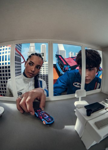 2025 Mercedes-Benz CLA EV turned into life-sized Hot Wheels car – 1:64 version of C178 on sale spring 2026