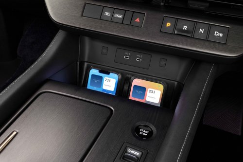 2026 Nissan Elgrand debuts in Tokyo – 4th-gen Alphard-fighter, e-Power hybrid, e-4orce electric AWD