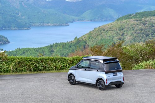 Nissan Sakura gets roof-mounted, extendable solar panel – concept provides 3,000 km of range annually