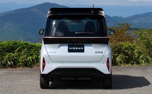 Nissan Sakura gets roof-mounted, extendable solar panel – concept provides 3,000 km of range annually