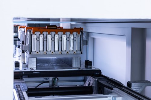 Ferrari Elettrica – brand’s first EV debuts in 2H 2026; 800V tech, active suspension, 1,128 PS, 530 km range