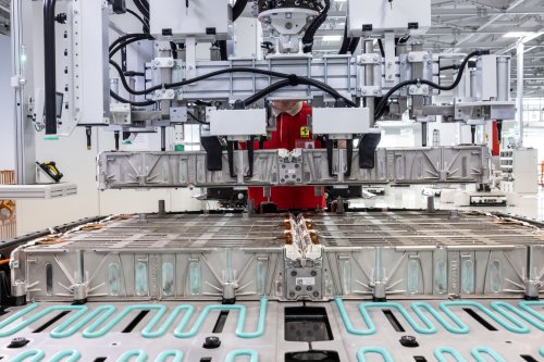 Ferrari Elettrica – brand’s first EV debuts in 2H 2026; 800V tech, active suspension, 1,128 PS, 530 km range