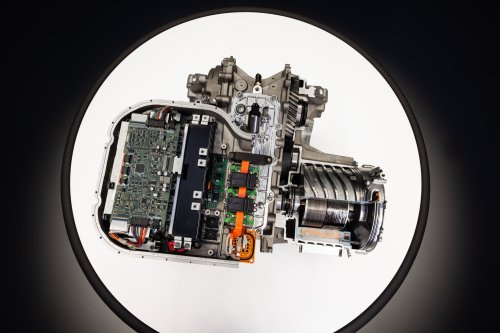 Ferrari Elettrica – brand’s first EV debuts in 2H 2026; 800V tech, active suspension, 1,128 PS, 530 km range