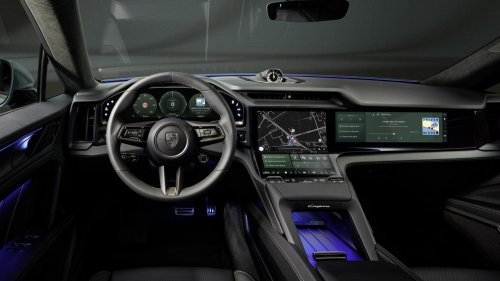 Porsche Cayenne Electric – radical all-screen interior with curved Flow Display, physical air-con controls