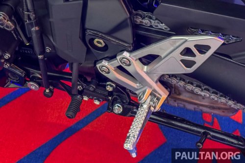 2025 Suzuki GSX-8T and GSX-8TT retro middleweight bikes in Malaysia, priced at RM59,600 and RM63,600