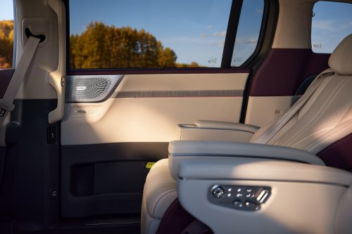 Xpeng X9 PowerX – brand’s first REEV, 1.5T, 0.15 l/100 km FC, 452 km CLTC EV range, 1,602 km total