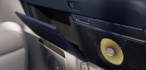 Zeekr 9X in China – brand’s first REEV, 2.0T, 3-motor AWD, up to 1,400 PS, 380 km EV range, fr RM276k