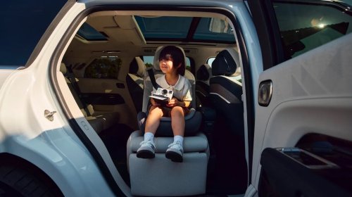 Zeekr 9X in China – brand’s first REEV, 2.0T, 3-motor AWD, up to 1,400 PS, 380 km EV range, fr RM276k