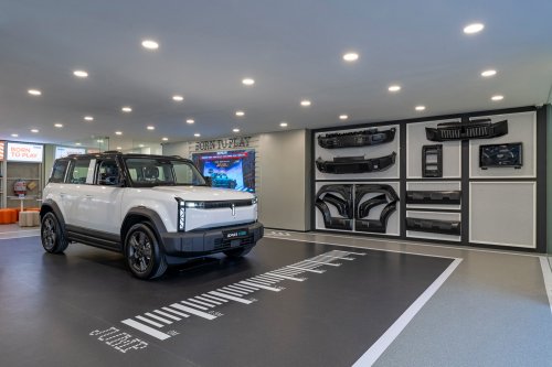 iCaur Damansara by Carramax Luxe opens – brand’s seventh dealership is new flagship outlet in Malaysia