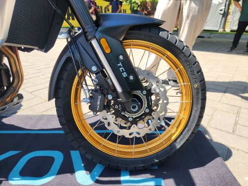 Kove Moto Malaysia launches 800X GT, RM48,888