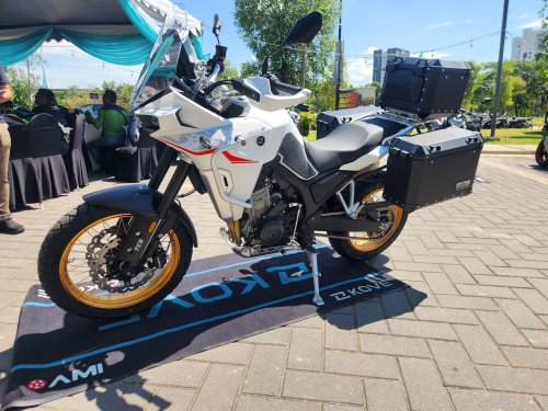 Kove Moto Malaysia launches 800X GT, RM48,888