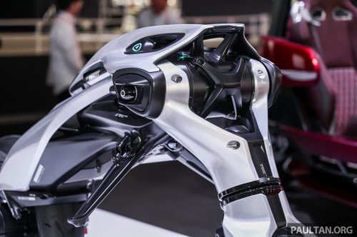 Yamaha unveils prototype alternate fuel vehicles and EVs at 2025 Japan Mobility Show in Tokyo