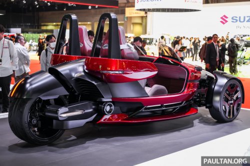 Yamaha unveils prototype alternate fuel vehicles and EVs at 2025 Japan Mobility Show in Tokyo