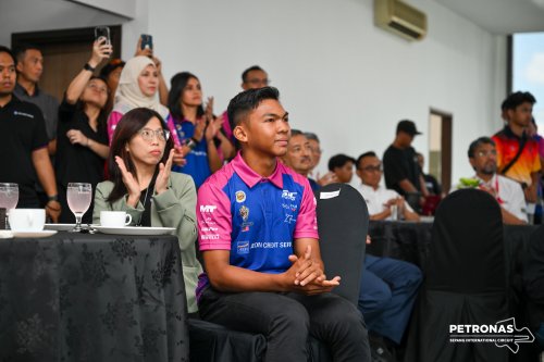 2025 MotoGP: Hakim makes home track Moto3 debut