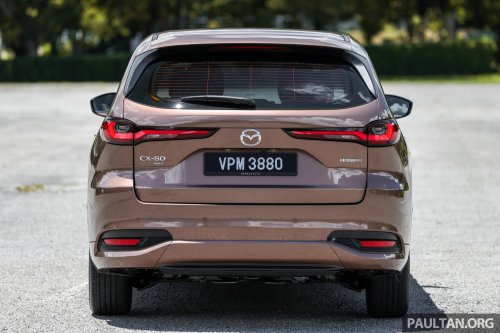 Mazda CX-80 2.5G PHEV AWD in Malaysia – three-row SUV, captain seats, 65 km NEDC EV range; RM297k