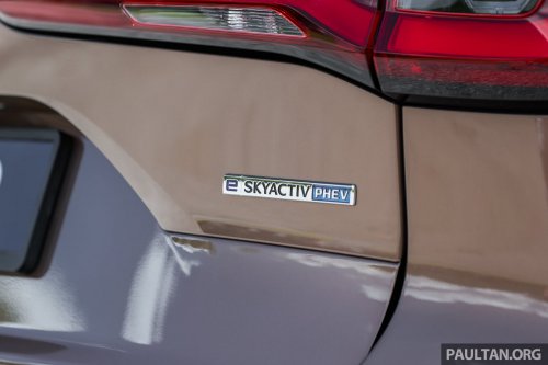 Mazda CX-80 2.5G PHEV AWD in Malaysia – three-row SUV, captain seats, 65 km NEDC EV range; RM297k