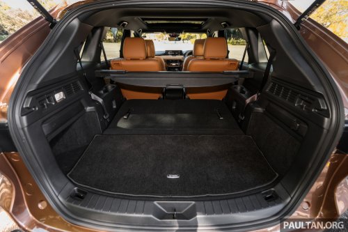 Mazda CX-80 2.5G PHEV AWD in Malaysia – three-row SUV, captain seats, 65 km NEDC EV range; RM297k