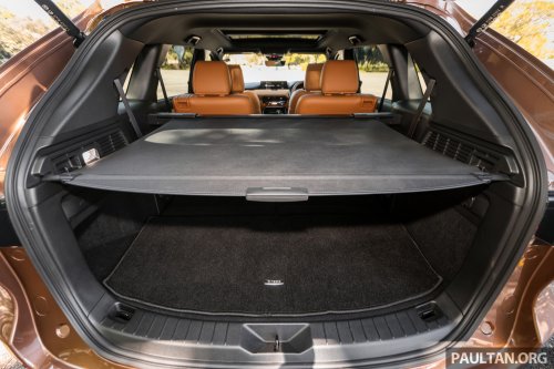 Mazda CX-80 2.5G PHEV AWD in Malaysia – three-row SUV, captain seats, 65 km NEDC EV range; RM297k