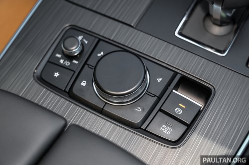 Mazda CX-80 2.5G PHEV AWD in Malaysia – three-row SUV, captain seats, 65 km NEDC EV range; RM297k