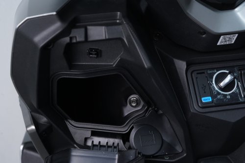 2025 SYM Cruisym 400i scooter in Malaysia, RM27.8k