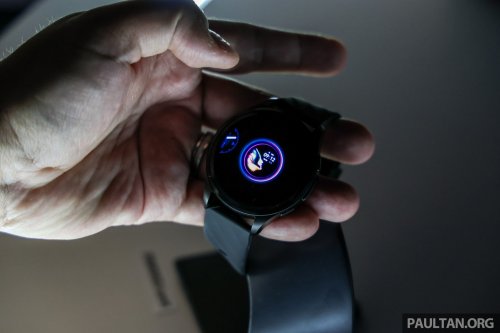 Perodua P-Go smartwatch – 1.43″ AMOLED; HR, sleep, blood pressure/O2 monitor; works as car key, RM950