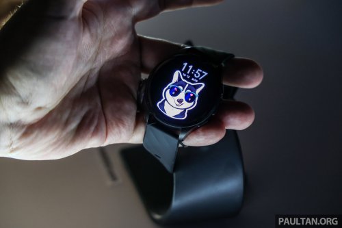 Perodua P-Go smartwatch – 1.43″ AMOLED; HR, sleep, blood pressure/O2 monitor; works as car key, RM950