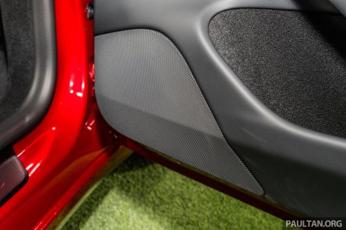 2026 Tesla Model 3 Long Range RWD in Malaysia – 750 km WLTP, indicator stalk, black badges, RM185k