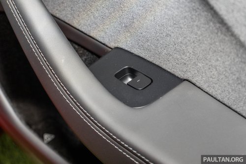 2026 Tesla Model 3 Long Range RWD in Malaysia – 750 km WLTP, indicator stalk, black badges, RM185k