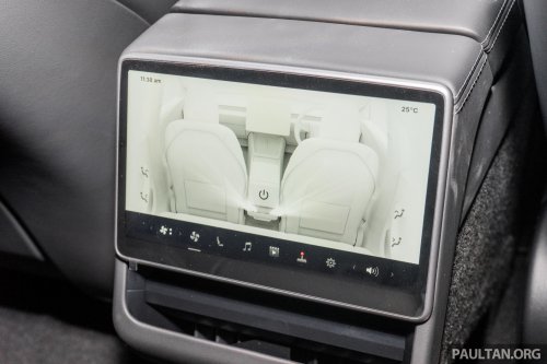 2026 Tesla Model 3 Long Range RWD in Malaysia – 750 km WLTP, indicator stalk, black badges, RM185k