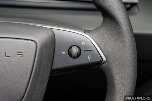 2026 Tesla Model 3 Long Range RWD in Malaysia – 750 km WLTP, indicator stalk, black badges, RM185k