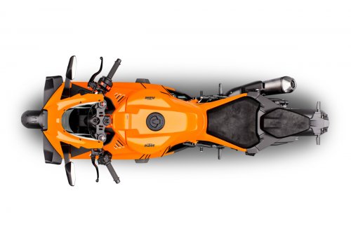 2026 KTM 990 RC R enters supersports bike market