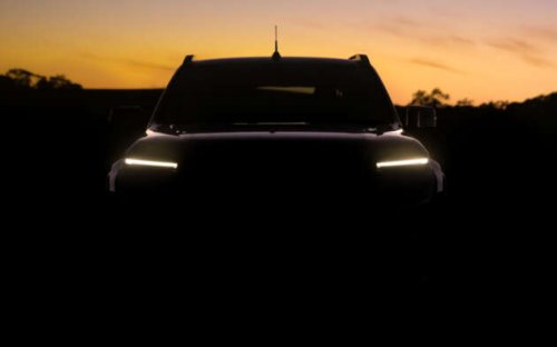 2026 Nissan Navara pick-up truck teased ahead of Nov 19 debut – based on third-gen Mitsubishi Triton