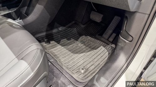 Volvo EX30 Cross Country – off-road styled electric crossover coming to Malaysia in early 2026