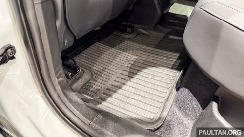 Volvo EX30 Cross Country – off-road styled electric crossover coming to Malaysia in early 2026