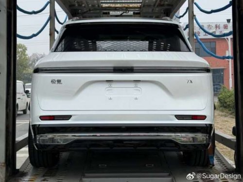 Zeekr 7X facelift to gain new bumpers, tailgate, 900-volt architecture – up to 1,320 kW DC fast charging?