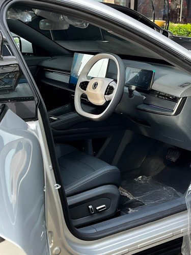 Dongfeng Yipai 007 spotted in Malaysia – EV sedan with up to 650 km CLTC range, 544 PS; launch soon?